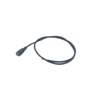 Cable con Conector Macho (Pigtail) / Forro Negro | Alimentación para Vcc con Puntas Libres | Polarizado | Largo 22 cm (8.66 Pulgadas) | Calibre 22AWG.