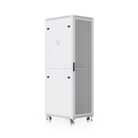 UACC Rack Cabinet 42U (600 × 800 mm) – Gabinete de Piso Totalmente Ensamblado con Ventiladores Integrados, Paneles Removibles, Ruedas con Seguro y Puerta Frontal Perforada para Óptimo Flujo de Aire