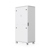 UACC Rack Cabinet 42U (600 × 1000 mm) – Gabinete de Piso Totalmente Ensamblado con Ventiladores Integrados, Paneles Removibles, Ruedas con Seguro y Puerta Frontal de Vidrio Templado
