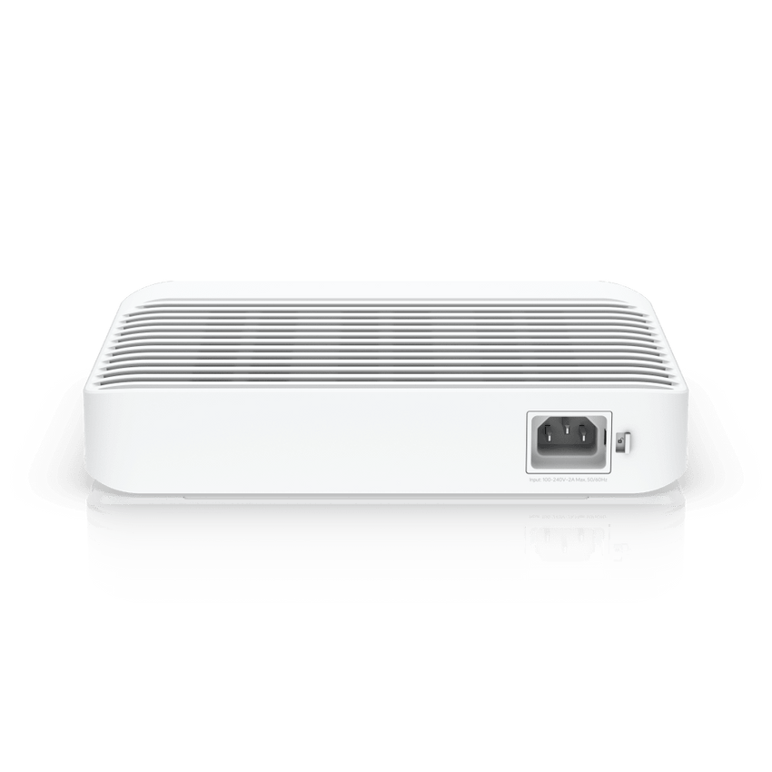 UniFi Switch Empresarial Capa 3 de 8 Puertos PoE 802.3af/at 2.5G + 2 Puertos 1/10G SFP+, 120W, Pantalla Informativa