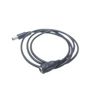 Cable con Conector Macho  ahembra (Pigtail) | Forro negro |  Alimentación para Vcc | Polarizado | Largo 1 metro | Calibre 22AWG.