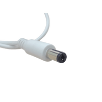 Cable con Conector Macho (Pigtail) | Forro Blanco |  Alimentación para Vcc con Puntas Libres | Polarizado | Largo 22 cm (8.66 Pulgadas) / Calibre 22AWG.