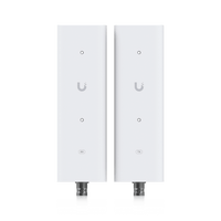 Kit de Inicio de Control de Acceso UniFi / Hub Gate / Intercomunicador G3 / Adaptador PoE++ / Extensores de Par Trenzado