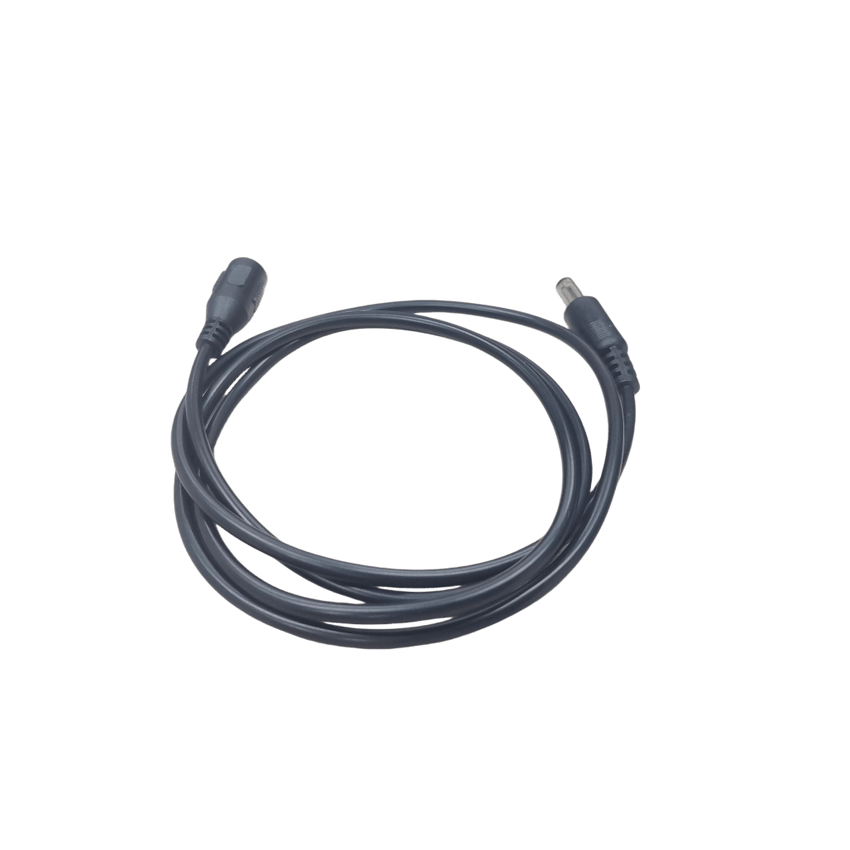 Cable con Conector Macho  ahembra (Pigtail) | Forro negro |  Alimentación para Vcc | Polarizado | Largo 1 metro | Calibre 22AWG.