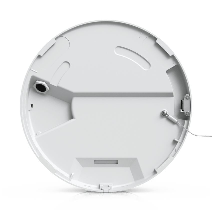 Cámara Multisensor AI de 32 MP con 4 Lentes Ajustables, Zoom Óptico 2.33×, Cobertura IR 360°, Motor AI Multi-TOPS y Alimentación PoE++ para Monitoreo de Amplia Cobertura