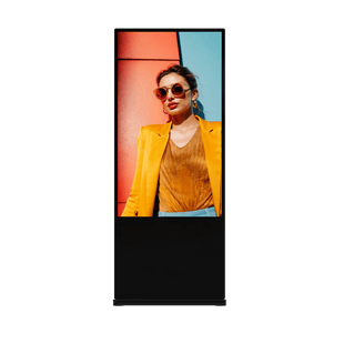 Pantalla de 55" 4K para Publicidad Digital / Base para Piso (Totem) / Gestión de Contenido y Control Centralizado