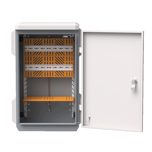 IP55 PROTECCIÓN CONTRA INGRESO EXCELENTE DISEÑO A PRUEBA DE POLVO Y AGUA QUE PROTEGE EL EQUIPO DENTRO DE LA CAJA EN EXTERIORES