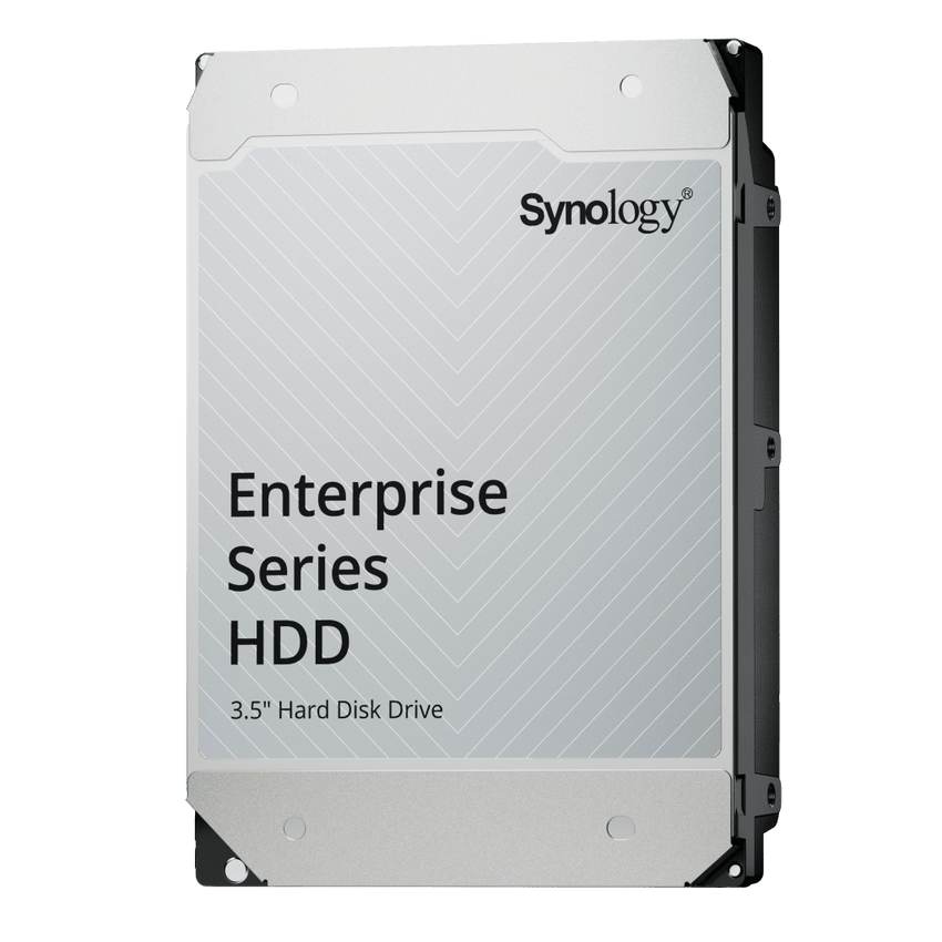 Disco Duro SATA de 3,5" Serie Plus / Capacidad 4TB / Interfaz SATA 6 GB/s / Tecnología CMR / MTBF de 1,2 Millón de Horas / Carga de Trabajo de 180 TB/año / Compatible con Synology DSM