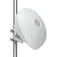 Radio Backhaul UISP Airfiber 60 XR para PTP en 60 Ghz, hasta 5.4 Gbps, radio redundante en 5 Ghz, SFP+ 10G, con GPS y Bluetooth, hasta 15 Km