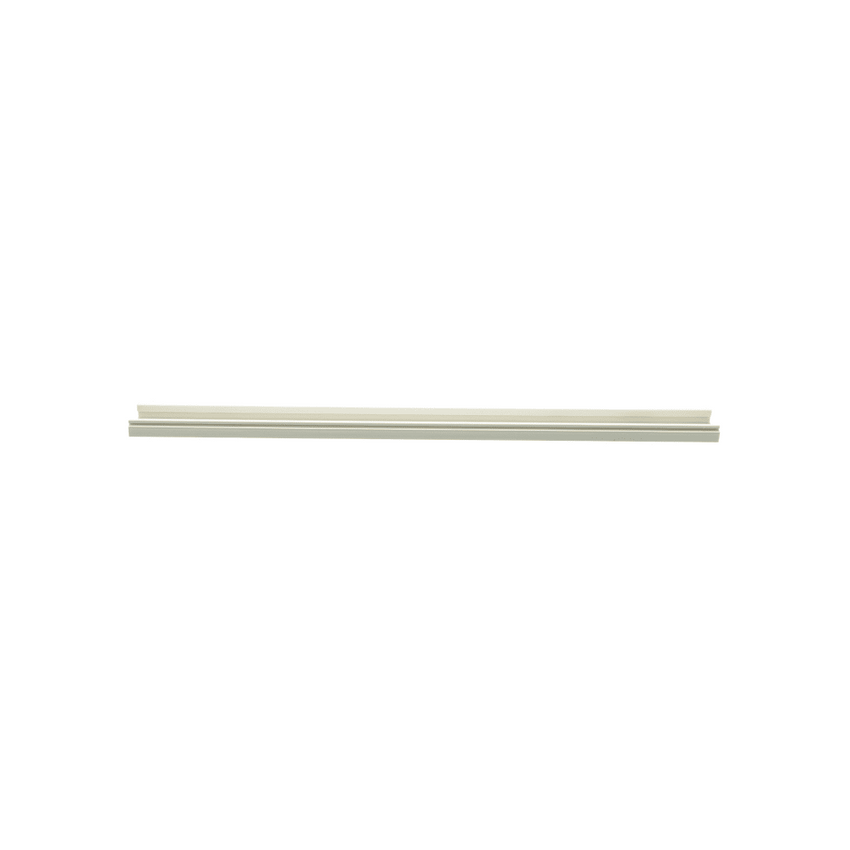 Base para canaleta T-45, de PVC rígido, con orificios perforados para montaje, 60.3 x 18.5 x 2400 mm, Color Blanco