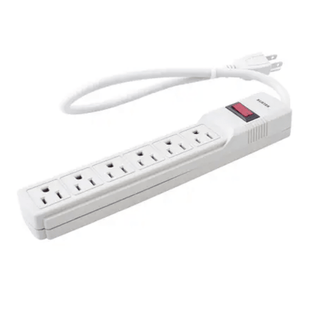 Multicontacto con Supresor de Picos 270 Joules, Voltaje de Entrada: 127 Vca NEMA 5-15P, Con 6 Salidas NEMA 5-15R.