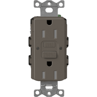 RECEPTACULO TOMACORRIENTE 15A CON BOTON RESET