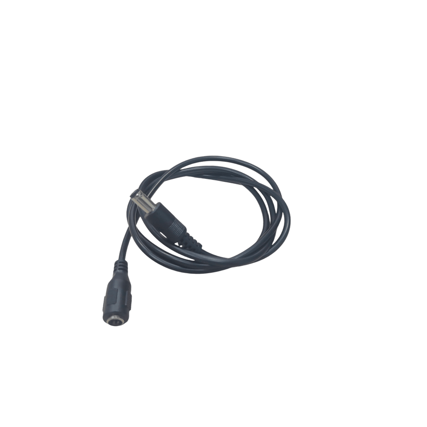 Cable con Conector Macho  ahembra (Pigtail) | Forro negro |  Alimentación para Vcc | Polarizado | Largo 1 metro | Calibre 22AWG.