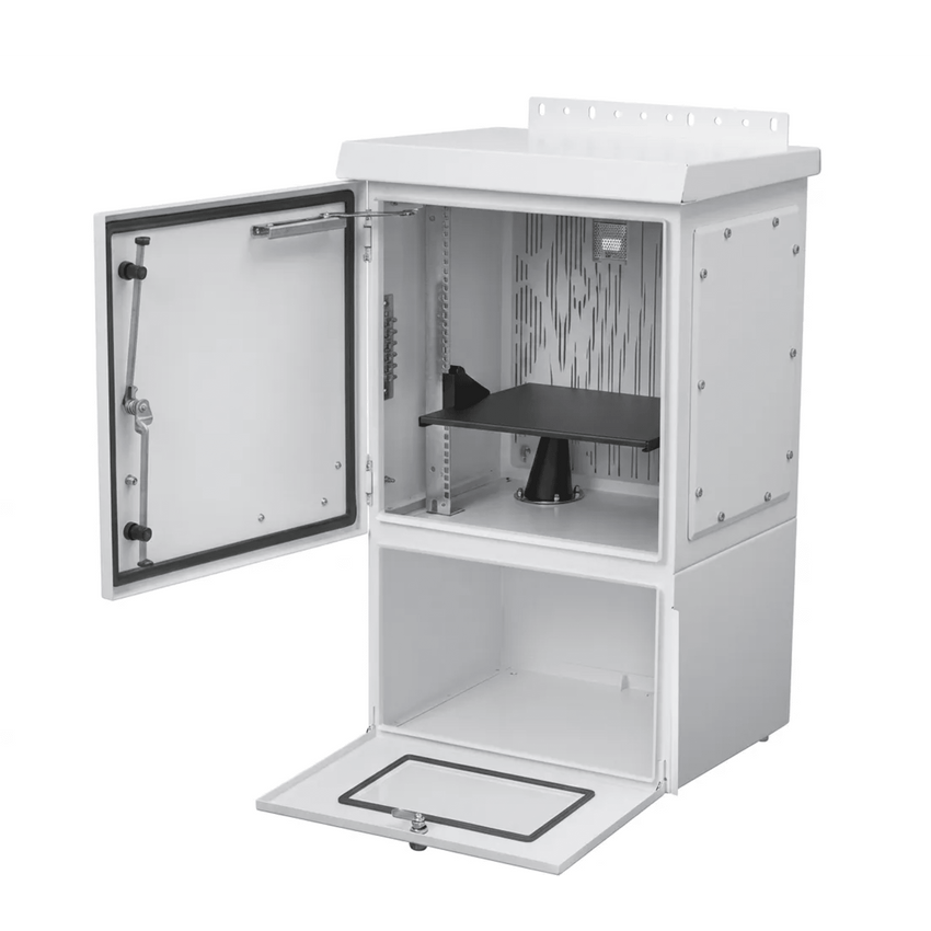 Gabinete Para Exterior OSP ComLine de 18 UR con espacio para Baterías, 700 mm de Ancho, 600 mm de Profundidad De Aluminio, Color Gris Claro Con Protección NEMA 4/12/4X/3/3R; IP66