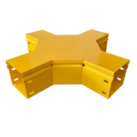 CHFIBER CRUCE HORIZONTAL DE ALUMINIO PERALTE 4" ANCHO 4" RADIO 8" CON RECUBRIMIENTO EN PINTURA EPÓXICA, INCLUYE TAPA , UN PAR DE COPLES Y TORNILLERÍA.