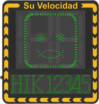Display LED para Control de Velocidad Exterior / Distancia Visible de 100 m / LED de Alta Luminosidad y Bajo Consumo / Visualización de Velocidad con Código de Colores / IP66 / Conectividad Wi-Fi y Ethernet / Compatible con TCP/IP, HTTP, DHC