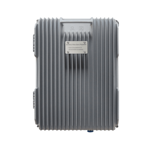 COBERTURA DE HASTA 5 km / Amplificador de Señal Celular / Banda 5, 850 MHz / 20 Watts de Potencia / Banda Ancha Multioperador / Protección Autoexcitación / Monitoreo USB / Gabinete IP65.