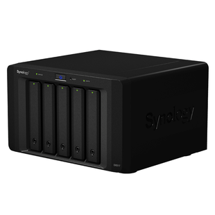 Unidad de Expansión Synology DX517 | 5 Bahías SATA HDD/SSD 3.5" y 2.5" | Puerto eSATA | Diseño Hot-Swap | Compatible con DS1517+ y DS1817+.