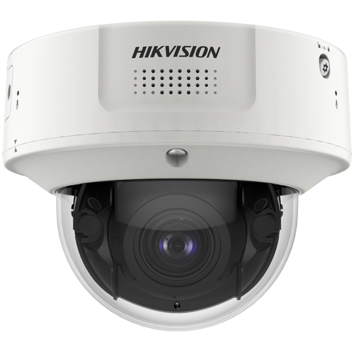 Domo IP 8 Megapixel / Lente Mot. 2.8 a 12 mm /  DARKFIGHTER / WDR 120 dB / IK10 / 30 mts IR / Conteo Facial / Detección Facial / Interior / PoE / Búsqueda por Atributos / Micrófono Integrado / Micro SD