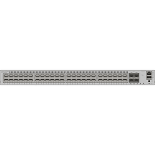 Switch Core/Distribución eKit Administrable / Capa 3 / 48 puertos Gigabit PoE+ + 4 SFP+ / PoE Perpetuo / PoE Budget 849 W / Sin Licenciamiento