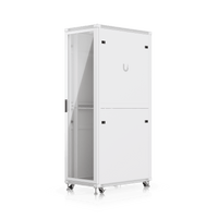 UACC Rack Cabinet 42U (600 × 1000 mm) – Gabinete de Piso Totalmente Ensamblado con Ventiladores Integrados, Paneles Removibles, Ruedas con Seguro y Puerta Frontal de Vidrio Templado